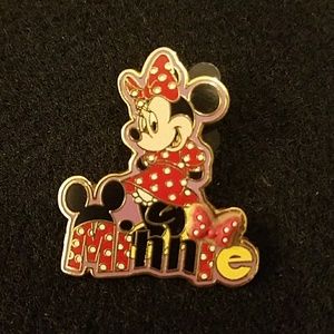 Minnie Mouse Collectible Pin